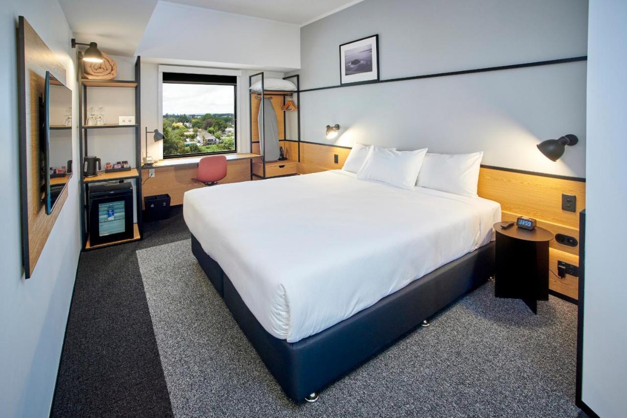 Ibis Hamilton Tainui Hotel Bagian luar foto