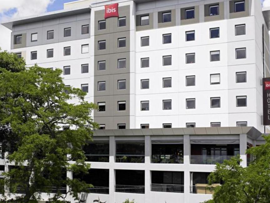 Ibis Hamilton Tainui Hotel Bagian luar foto
